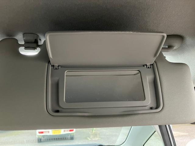 フィット G ワンオーナー/ドアミラーウインカー/UVカット機能付きプライバシーガラス/運転席ハイトアジャスター/CDデッキ/キーレスエントリー/ドライブレコーダー/社外アルミホイール(17枚目)