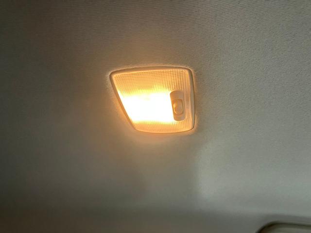 フィット G ワンオーナー/ドアミラーウインカー/UVカット機能付きプライバシーガラス/運転席ハイトアジャスター/CDデッキ/キーレスエントリー/ドライブレコーダー/社外アルミホイール(41枚目)