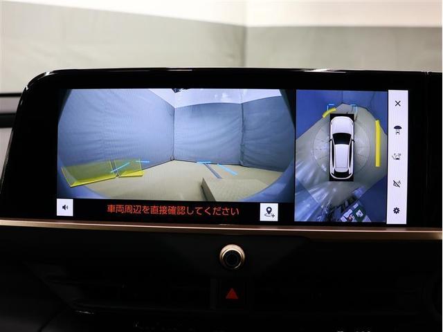 クラウンスポーツ Ｚ　革シート　４ＷＤ　フルセグ　メモリーナビ　バックカメラ　衝突被害軽減システム　ＥＴＣ　ドラレコ　ＬＥＤヘッドランプ　パワーバックドア　パノラミックビューモニター　シートヒーター　ＢＳＭ（16枚目）