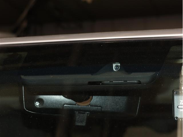 ハイエースバン DX GLパッケージ フルセグ メモリーナビ DVD再生 バックカメラ 衝突被害軽減システム ETC LEDヘッドランプ 乗車定員6人 車線逸脱装置 オートマチックハイビーム(6枚目)