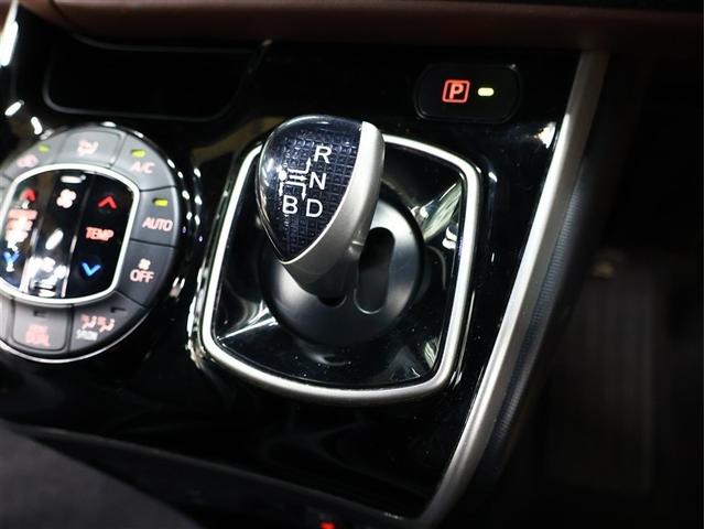 エスクァイア ハイブリッドGi フルセグ メモリーナビ DVD再生 バックカメラ 衝突被害軽減システム ETC 両側電動スライド LEDヘッドランプ 乗車定員7人 3列シート シートヒーター(19枚目)