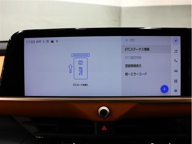 クラウンクロスオーバー ＲＳアドバンスド　革シート　４ＷＤ　フルセグ　メモリーナビ　バックカメラ　衝突被害軽減システム　ＥＴＣ　ドラレコ　ＬＥＤヘッドランプ　フルエアロ　車線逸脱装置　オートマチックハイビーム（13枚目）