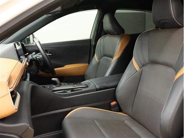 クラウンクロスオーバー ＲＳアドバンスド　革シート　４ＷＤ　フルセグ　メモリーナビ　バックカメラ　衝突被害軽減システム　ＥＴＣ　ドラレコ　ＬＥＤヘッドランプ　フルエアロ　車線逸脱装置　オートマチックハイビーム（18枚目）