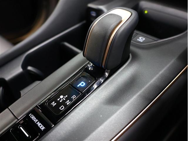 クラウンクロスオーバー ＲＳアドバンスド　革シート　４ＷＤ　フルセグ　メモリーナビ　バックカメラ　衝突被害軽減システム　ＥＴＣ　ドラレコ　ＬＥＤヘッドランプ　フルエアロ　車線逸脱装置　オートマチックハイビーム（26枚目）