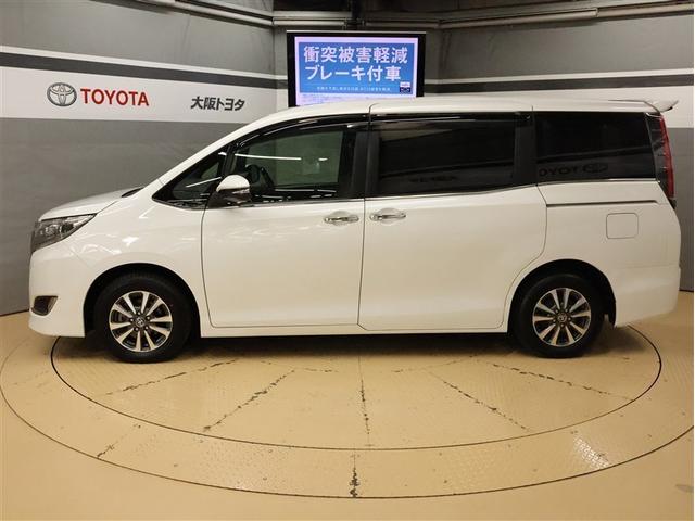 エスクァイア Ｇｉ　プレミアムパッケージ　ブラックテーラード　フルセグ　メモリーナビ　ＤＶＤ再生　バックカメラ　衝突被害軽減システム　ＥＴＣ　両側電動スライド　ＬＥＤヘッドランプ　乗車定員７人　３列シート　アイドリングストップ　シートヒーター（3枚目）