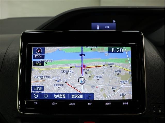 エスクァイア Ｇｉ　プレミアムパッケージ　ブラックテーラード　フルセグ　メモリーナビ　ＤＶＤ再生　バックカメラ　衝突被害軽減システム　ＥＴＣ　両側電動スライド　ＬＥＤヘッドランプ　乗車定員７人　３列シート　アイドリングストップ　シートヒーター（7枚目）