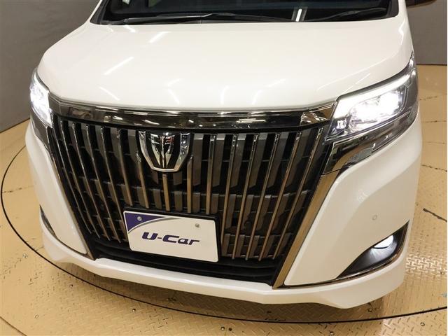 エスクァイア Ｇｉ　プレミアムパッケージ　ブラックテーラード　フルセグ　メモリーナビ　ＤＶＤ再生　バックカメラ　衝突被害軽減システム　ＥＴＣ　両側電動スライド　ＬＥＤヘッドランプ　乗車定員７人　３列シート　アイドリングストップ　シートヒーター（12枚目）