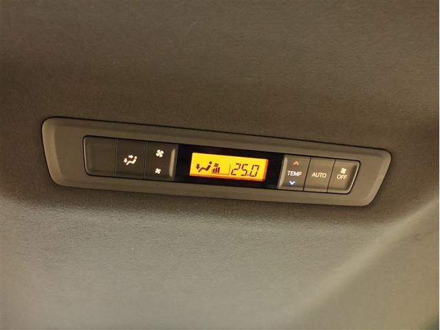 エスクァイア Ｇｉ　プレミアムパッケージ　ブラックテーラード　フルセグ　メモリーナビ　ＤＶＤ再生　バックカメラ　衝突被害軽減システム　ＥＴＣ　両側電動スライド　ＬＥＤヘッドランプ　乗車定員７人　３列シート　アイドリングストップ　シートヒーター（19枚目）