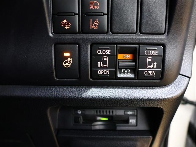 エスクァイア Ｇｉ　プレミアムパッケージ　ブラックテーラード　フルセグ　メモリーナビ　ＤＶＤ再生　バックカメラ　衝突被害軽減システム　ＥＴＣ　両側電動スライド　ＬＥＤヘッドランプ　乗車定員７人　３列シート　アイドリングストップ　シートヒーター（26枚目）