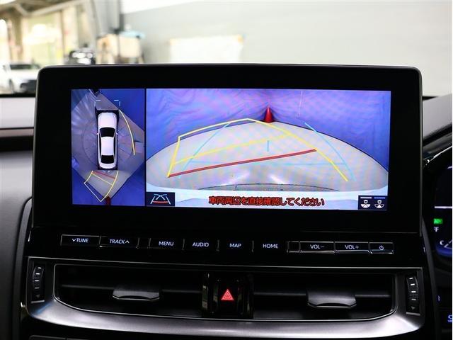 クラウンハイブリッド Ｇ－エグゼクティブ　革シート　フルセグ　メモリーナビ　ＤＶＤ再生　バックカメラ　衝突被害軽減システム　ＥＴＣ　ＬＥＤヘッドランプ　車線逸脱装置　オートマチックハイビーム　ブラインドスポットモニター（8枚目）