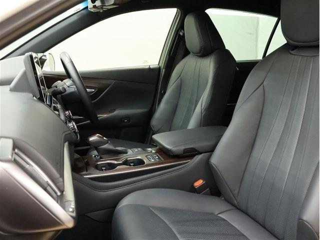 クラウンハイブリッド Ｇ－エグゼクティブ　革シート　フルセグ　メモリーナビ　ＤＶＤ再生　バックカメラ　衝突被害軽減システム　ＥＴＣ　ＬＥＤヘッドランプ　車線逸脱装置　オートマチックハイビーム　ブラインドスポットモニター（18枚目）