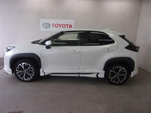 ヤリスクロス ハイブリッドZ 4WD メモリーナビ ミュージックプレイヤー接続可 バックカメラ 衝突被害軽減システム ETC LEDヘッドランプ フルエアロ ロングラン保証あり トヨタ認定中古車(3枚目)