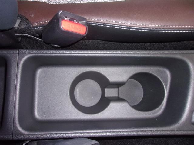 ヤリスクロス ハイブリッドZ 4WD メモリーナビ ミュージックプレイヤー接続可 バックカメラ 衝突被害軽減システム ETC LEDヘッドランプ フルエアロ ロングラン保証あり トヨタ認定中古車(31枚目)