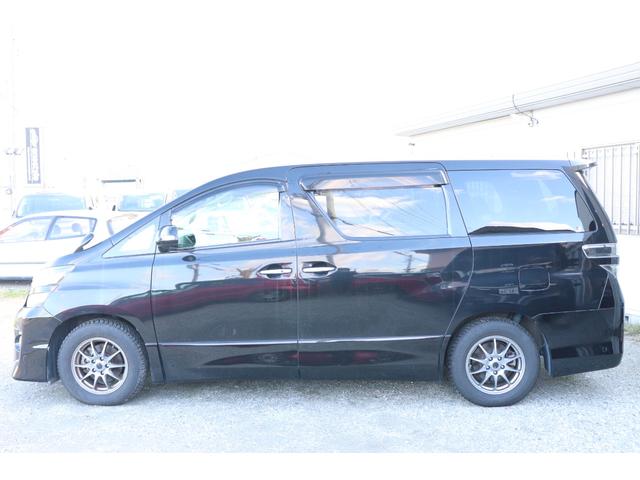 ヴェルファイア ２．４Ｚ　ゴールデンアイズ　純正ＨＤＤナビ　地デジ　ＢＴ　Ｂカメラ　ＥＴＣ　両側Ｐドア　Ｐバックドア　クルコン　オプションセンターコンソール　ステアリモコン　Ｐソナー　電動格納ミラー　ＡＵＴＯライト　Ｒモニター　フォグ　バイザー（9枚目）