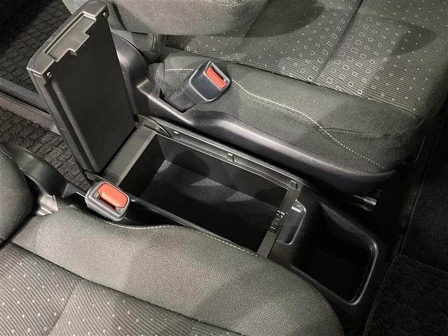 ノア ハイブリッドＧ　Ｒカメラ　スマートキー＆プッシュスタート　ＬＥＤへッドライト　地デジ　イモビライザー　Ｗエアコン　パワーウインドウ　アルミ　クルコン　エアバッグ　横滑り防止　ＤＶＤ再生機能　フルフラット　パワステ（14枚目）