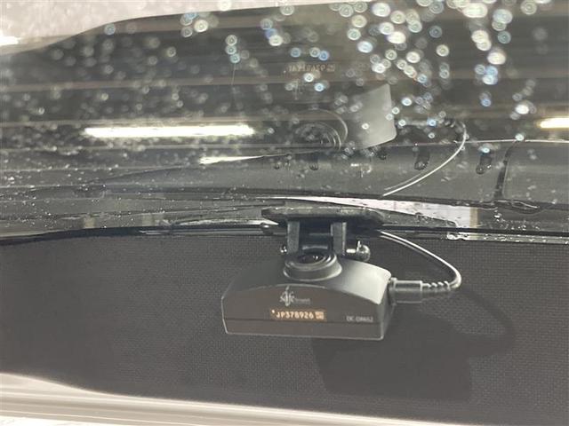 ノア ハイブリッドＧ　Ｒカメラ　スマートキー＆プッシュスタート　ＬＥＤへッドライト　地デジ　イモビライザー　Ｗエアコン　パワーウインドウ　アルミ　クルコン　エアバッグ　横滑り防止　ＤＶＤ再生機能　フルフラット　パワステ（35枚目）