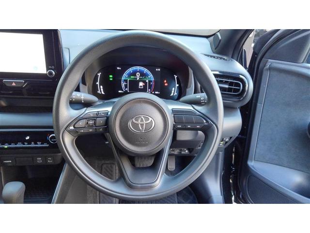 ヤリス G バックモニタ- 誤発進抑制機能 ドライブレコーダ 1オーナー車 スマートキー 盗難防止装置 横滑り防止機能 キーレス ETC オートエアコン ABS 運転席エアバック サイドエアバッグ(15枚目)