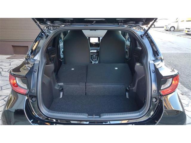 ヤリス G バックモニタ- 誤発進抑制機能 ドライブレコーダ 1オーナー車 スマートキー 盗難防止装置 横滑り防止機能 キーレス ETC オートエアコン ABS 運転席エアバック サイドエアバッグ(23枚目)