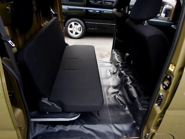 ハイゼットカーゴ デッキバンG SAIII 4WDFT-9ホワイトレタータイヤ LEDライト&FOG 衝突軽減&車線逸脱警報&VSC横滑り防止 ナビ地デジフルセグTV&バックカメラ BT接続 オーバーヘッドシェルフ 荷台マット&カバー 禁煙車(24枚目)