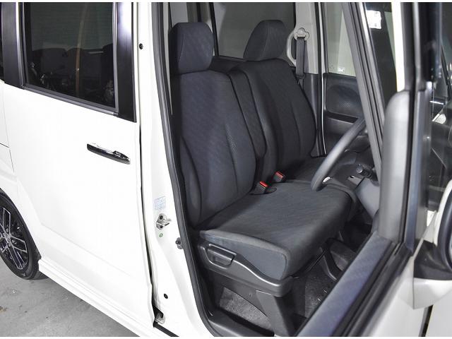 Ｎ－ＢＯＸカスタム Ｇ・Ｌパッケージ　片側パワスラ　ＥＴＣ　ナビ　ＴＶ　バックカメラ　ステアリングスイッチ　テールゲートストラップ　ＩＳＯＦＩＸ　プッシュスタート　アイドリングストップ　キーフリーボタン　ドアバイザー　ＨＩＤ　アルミ（22枚目）