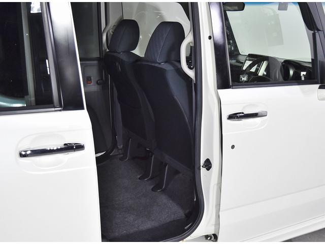 Ｎ－ＢＯＸカスタム Ｇ・Ｌパッケージ　片側パワスラ　ＥＴＣ　ナビ　ＴＶ　バックカメラ　ステアリングスイッチ　テールゲートストラップ　ＩＳＯＦＩＸ　プッシュスタート　アイドリングストップ　キーフリーボタン　ドアバイザー　ＨＩＤ　アルミ（23枚目）