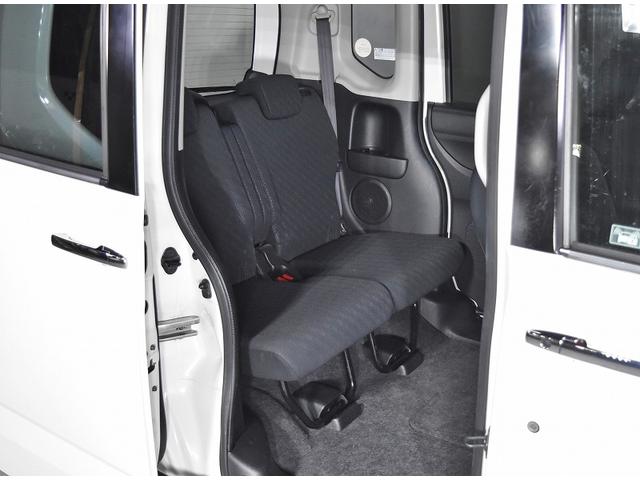 Ｎ－ＢＯＸカスタム Ｇ・Ｌパッケージ　片側パワスラ　ＥＴＣ　ナビ　ＴＶ　バックカメラ　ステアリングスイッチ　テールゲートストラップ　ＩＳＯＦＩＸ　プッシュスタート　アイドリングストップ　キーフリーボタン　ドアバイザー　ＨＩＤ　アルミ（25枚目）