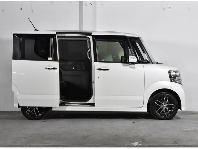 Ｎ－ＢＯＸカスタム Ｇ・Ｌパッケージ　片側パワスラ　ＥＴＣ　ナビ　ＴＶ　バックカメラ　ステアリングスイッチ　テールゲートストラップ　ＩＳＯＦＩＸ　プッシュスタート　アイドリングストップ　キーフリーボタン　ドアバイザー　ＨＩＤ　アルミ（32枚目）