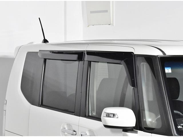 Ｎ－ＢＯＸカスタム Ｇ・Ｌパッケージ　片側パワスラ　ＥＴＣ　ナビ　ＴＶ　バックカメラ　ステアリングスイッチ　テールゲートストラップ　ＩＳＯＦＩＸ　プッシュスタート　アイドリングストップ　キーフリーボタン　ドアバイザー　ＨＩＤ　アルミ（40枚目）