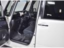 Ｇ・Ｌパッケージ　片側パワスラ　ＥＴＣ　ナビ　ＴＶ　バックカメラ　ステアリングスイッチ　テールゲートストラップ　ＩＳＯＦＩＸ　プッシュスタート　アイドリングストップ　キーフリーボタン　ドアバイザー　ＨＩＤ　アルミ（19枚目）