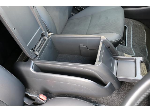 ハイエースバン スーパーGL ダークプライムII FLEX Delfinoフロントスポイラー Delf02 17インチAW ナスカー ホワイトレタータイヤ アルティメットLEDテールランプ ドアバイザー カロッツェリア製11インチメカレスナビ ETC(39枚目)