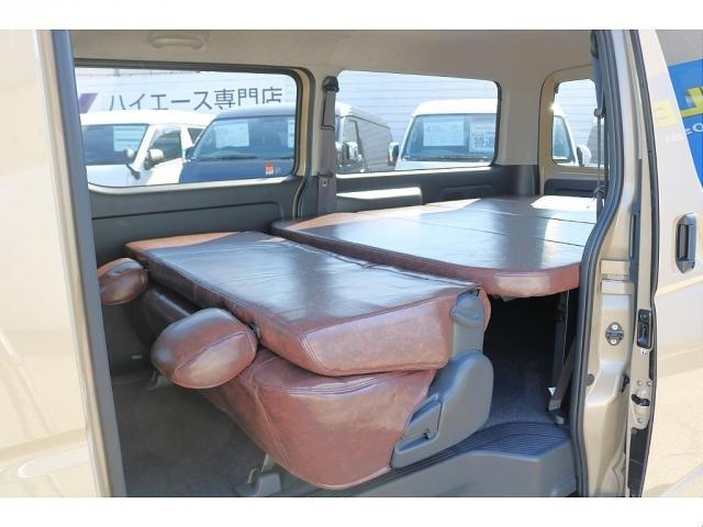 ハイエースバン ロングスーパーGL NEXUS TRAIL NT-1 16インチ ナスカーホワイトレタータイヤ クラシックLEDテールランプ アルパイン製11インチメカレスナビ ETC USB、HDMIポート 茶木目インテリアパネル3点(17枚目)