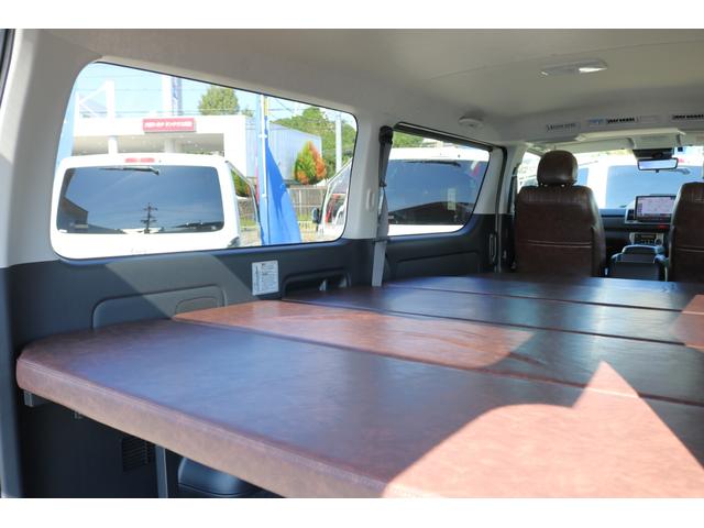 ハイエースバン ロングスーパーGL NEXUS TRAIL NT-1 16インチ ナスカーホワイトレタータイヤ クラシックLEDテールランプ アルパイン製11インチメカレスナビ ETC USB、HDMIポート 茶木目インテリアパネル3点(22枚目)