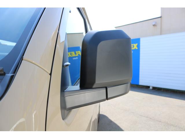 ハイエースバン ロングスーパーGL NEXUS TRAIL NT-1 16インチ ナスカーホワイトレタータイヤ クラシックLEDテールランプ アルパイン製11インチメカレスナビ ETC USB、HDMIポート 茶木目インテリアパネル3点(31枚目)