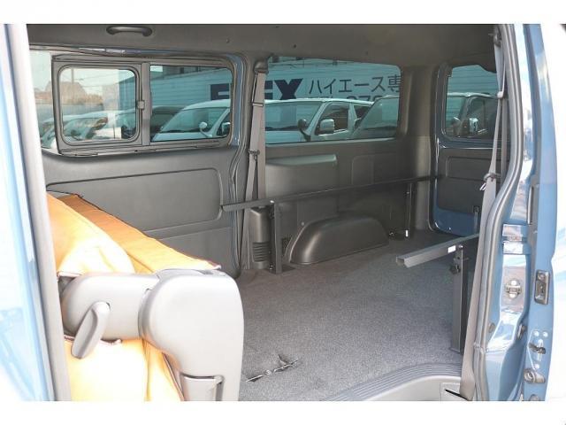 ハイエースバン スーパーGL ダークプライムII RENOCA角目 フェイスチェンジ 前後メッキラッピング アルルブルーオールペイント ディーン クロスカントリー 16インチアルミ ナスカーホワイトレタータイヤ クラシック LEDテールランプ ETC(20枚目)