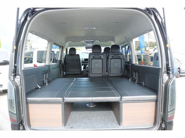 ハイエースワゴン GL T-FORCEスポイラー Delfinoオーバーフェンダー NEXUS TRAIL NT-1 TOYOオープンカントリータイヤ NEO TRACE LEDテール SMOKE カロッツェリア7インチナビ(21枚目)