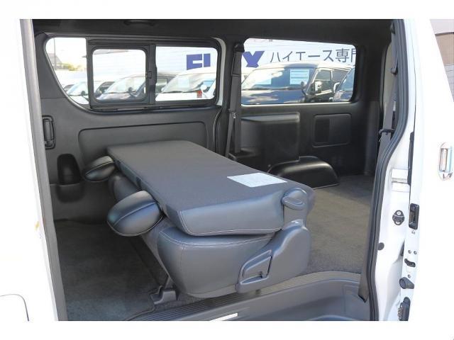 ハイエースバン スーパーGL ダークプライムII FLEX Delfinoフロントスポイラー 1.5インチローダウン Delf02 17インチ ナスカーホワイトレタータイヤ プレステージLEDテールランプ ドアバイザー アルパインメカレスナビ ETC(16枚目)