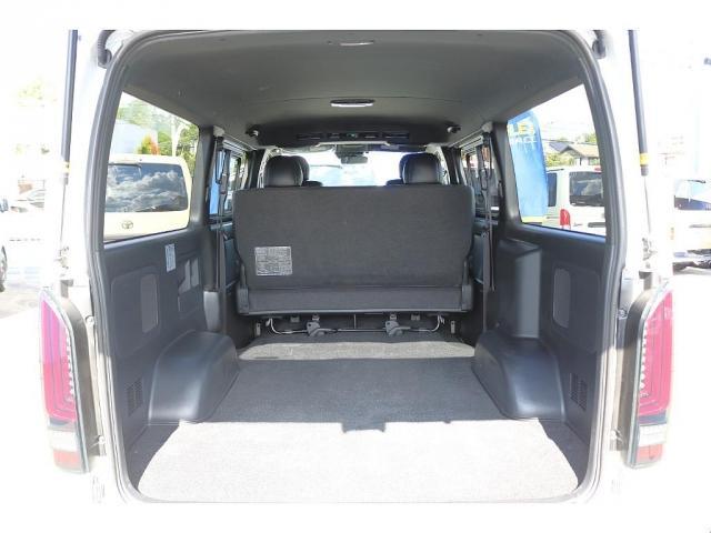 ハイエースバン スーパーGL ダークプライムII FLEX Delfinoフロントスポイラー 1.5インチローダウン Delf02 17インチ ナスカーホワイトレタータイヤ プレステージLEDテールランプ ドアバイザー アルパインメカレスナビ ETC(18枚目)