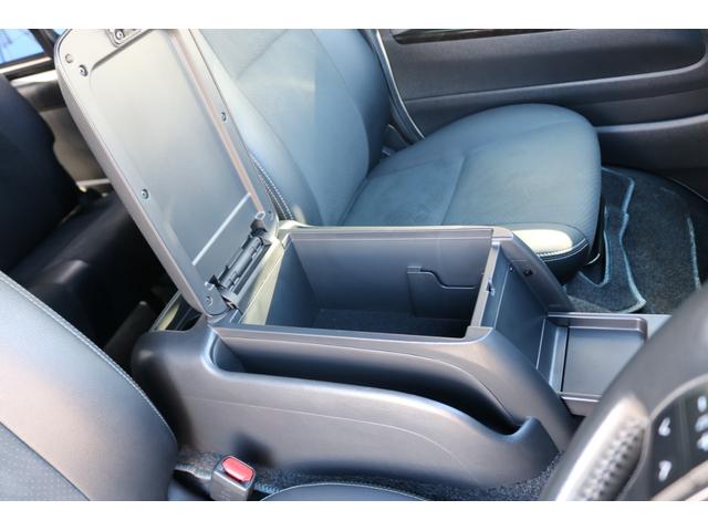 ハイエースバン スーパーGL ダークプライムII FLEX Delfinoフロントスポイラー 1.5インチローダウン Delf02 17インチ ナスカーホワイトレタータイヤ プレステージLEDテールランプ ドアバイザー アルパインメカレスナビ ETC(36枚目)