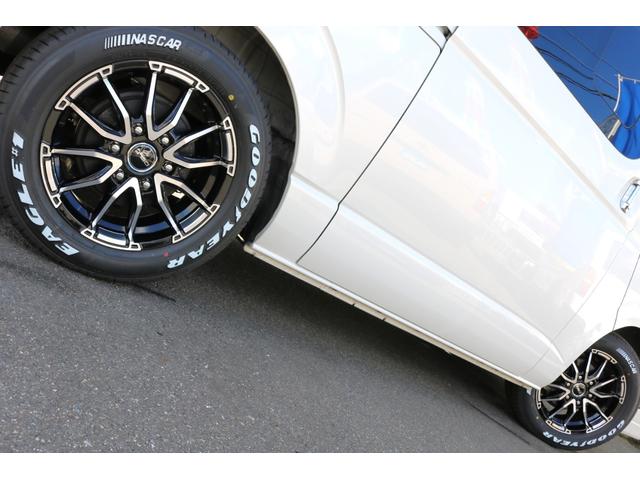 ハイエースバン スーパーGL ダークプライムII FLEX Delfinoフロントスポイラー 1.5インチローダウン Delf02 17インチ ナスカーホワイトレタータイヤ プレステージLEDテールランプ ドアバイザー アルパインメカレスナビ ETC(37枚目)