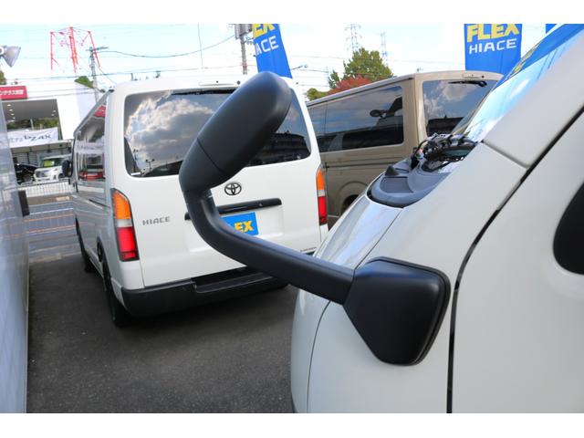 ハイエースバン ロングDX T-FORCEスポイラー FLEX Delfinoオーバーフェンダー バルベロスタイリングヘックス 17インチ ナスカーホワイトレタータイヤ プレステージ type2 LEDテールランプ シートカバー(31枚目)