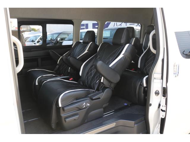 月額定額でカスタムハイエースを利用！ハイエース専用のオートリースサービスもご用意しております。まずはお気軽にご相談ください。