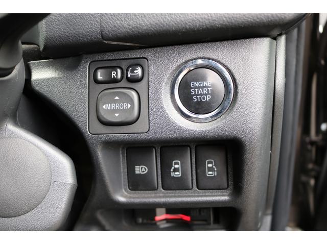 ハイエースバン スーパーGL 50TH アニバーサリー リミテッド 1.5インチローダウン FLEX Delfinoフロントスポイラー FLEX アーバングランデ 17インチAW ナスカーホワイトレタータイヤ アルティメットテールランプ CUSCO リアスタビライザー(37枚目)