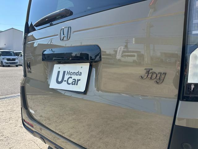 Ｎ－ＢＯＸジョイ ベースグレード　９インチナビＬＸＵ－２４２ＮＢｉ　ホンダコネクト　アクティブフェイスパッケージ　マルチビューカメラ　ＥＴＣ　サンシェード内蔵大型ルーフコンソール　デザートベージュパール２トーンカラー　ＬＥＤフォグ（3枚目）