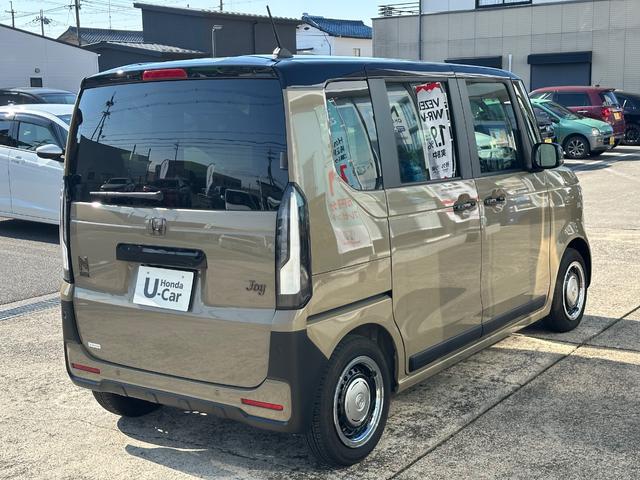 Ｎ－ＢＯＸジョイ ベースグレード　９インチナビＬＸＵ－２４２ＮＢｉ　ホンダコネクト　アクティブフェイスパッケージ　マルチビューカメラ　ＥＴＣ　サンシェード内蔵大型ルーフコンソール　デザートベージュパール２トーンカラー　ＬＥＤフォグ（19枚目）