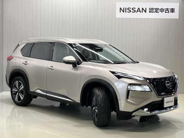 エクストレイル Ｇ　ｅ－４ＯＲＣＥ　当社試乗車・プロパイロット・日産純正１２インチコネクトナビ＆アラウンドビュー・ＥＴＣ２．０・スマートミラー・シートヒーター＆ハンドルヒーター・電動リヤゲート・ＬＥＤライト・アルミホイール（9枚目）
