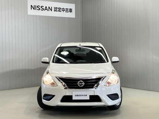 ラティオ Ｘ　車検整備付・日産純正ナビ＆バックカメラ・ＥＴＣ・キーレス・マニュアルエアコン・プラスチックバイザー・アイドリングストップ機能（8枚目）