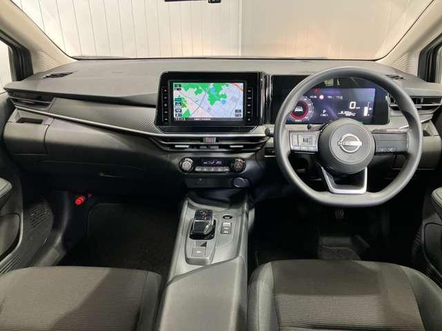 ノート S ワンオーナー・日産純正9インチナビ&アラウンドビュー・ETC・スマートミラー・オートエアコン・インテリジェントキー・プライバシーガラス・15インチアルミ・衝突被害軽減ブレーキ・踏み間違い防止アシスト(4枚目)