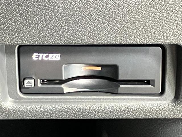 サクラ Ｇ　当社試乗車・プロパイロット・日産純正９インチコネクトナビ＆アラウンドビュー・ＥＴＣ２．０・シートヒーター＆ハンドルヒーター・オートエアコン・ＬＥＤライト・アルミホイール・衝突被害軽減ブレーキ（22枚目）