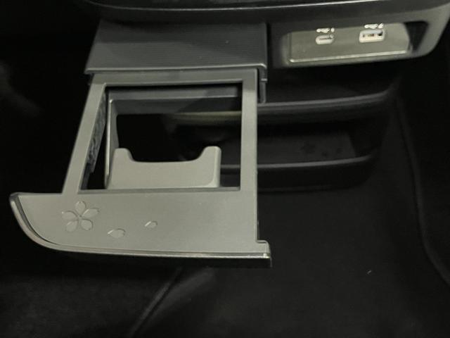 サクラ Ｇ　当社試乗車・プロパイロット・日産純正９インチコネクトナビ＆アラウンドビュー・ＥＴＣ２．０・シートヒーター＆ハンドルヒーター・オートエアコン・ＬＥＤライト・アルミホイール・衝突被害軽減ブレーキ（44枚目）