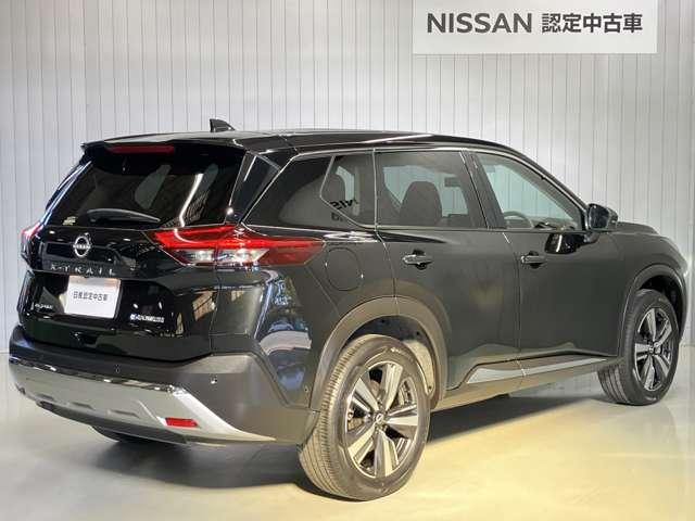 エクストレイル Ｇ　ｅ－４ＯＲＣＥ　当社社用車・プロパイロット・日産純正１２インチコネクトナビ＆アラウンドビュー・ＥＴＣ２．０・前後ドライブレコーダー・スマートミラー・シートヒーター・電動リヤゲート・ＬＥＤライト・アルミホイール（6枚目）